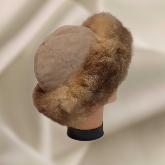 New MONARCH New Zealand Bucket Hat with Faux Fur Band Seashell Color Size Medium - Picture 4 of 7